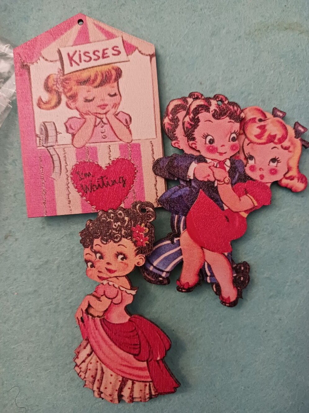 24 Vintage Repro Valentine Cuties Wooden Tags New  Crafts Gifts